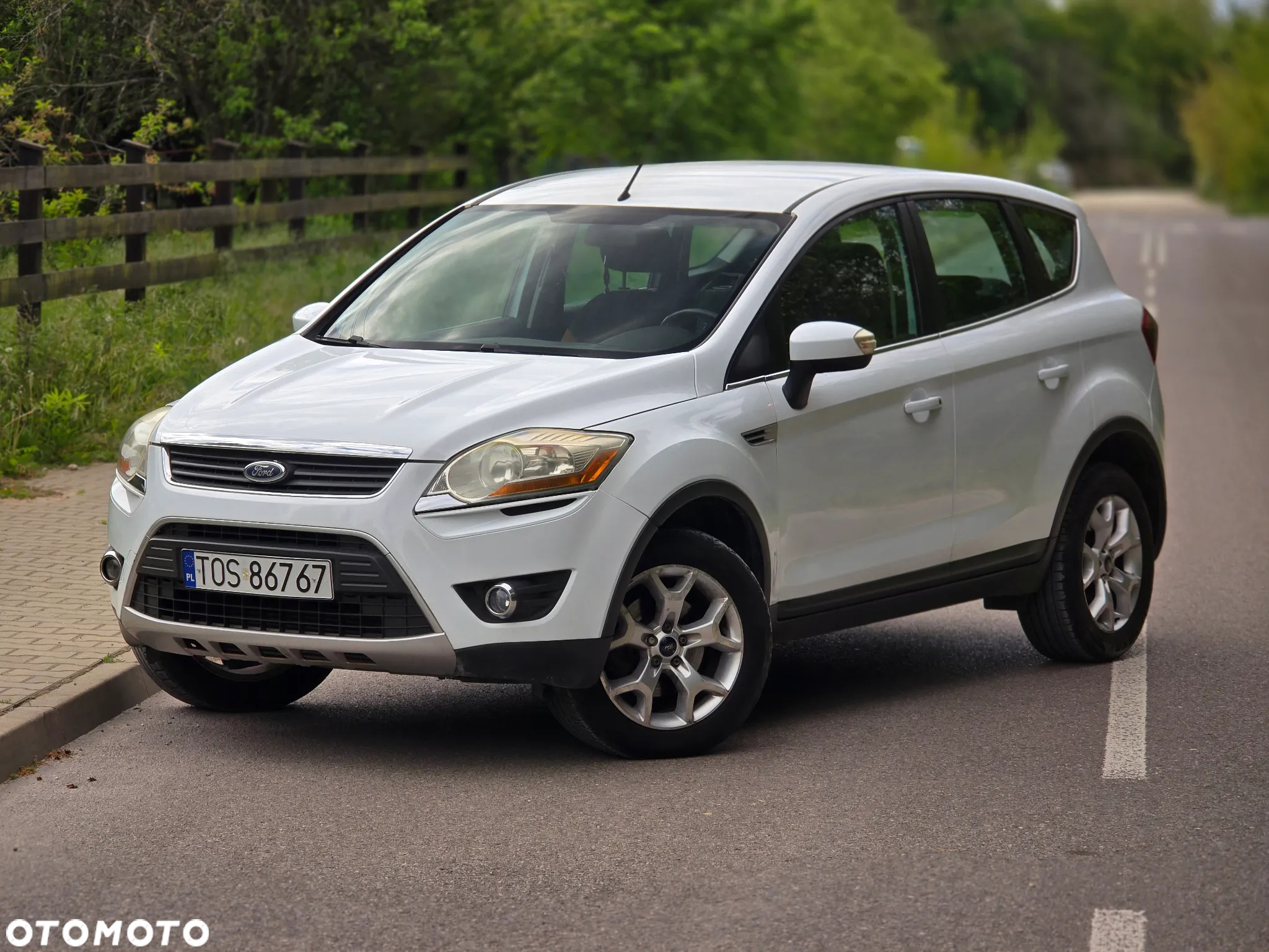 Ford Kuga 2.0 TDCi Titanium - 2