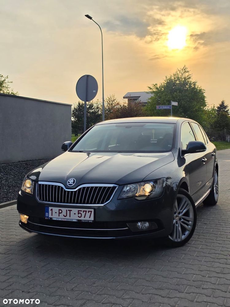Skoda Superb 1.6 TDI Ambition - 6