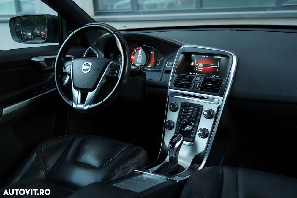 Volvo XC 60 D4 Geartronic Summum - 22