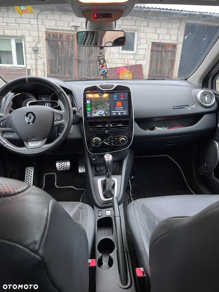 Renault Clio 1.6 R.S 200 EDC - 17