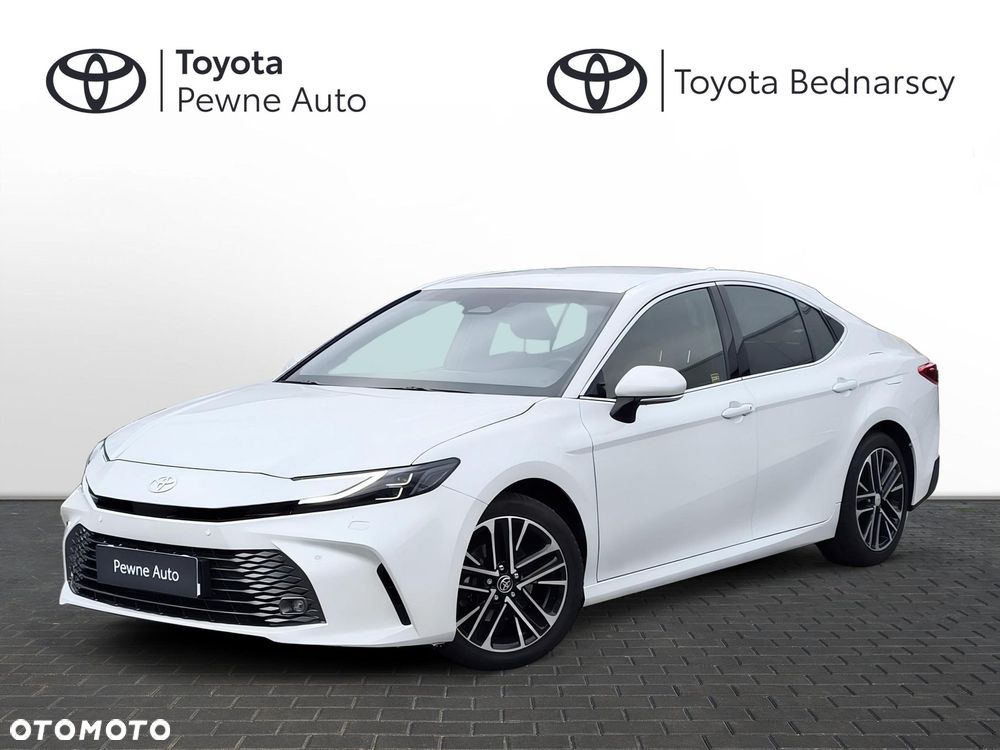 Toyota Camry - 1