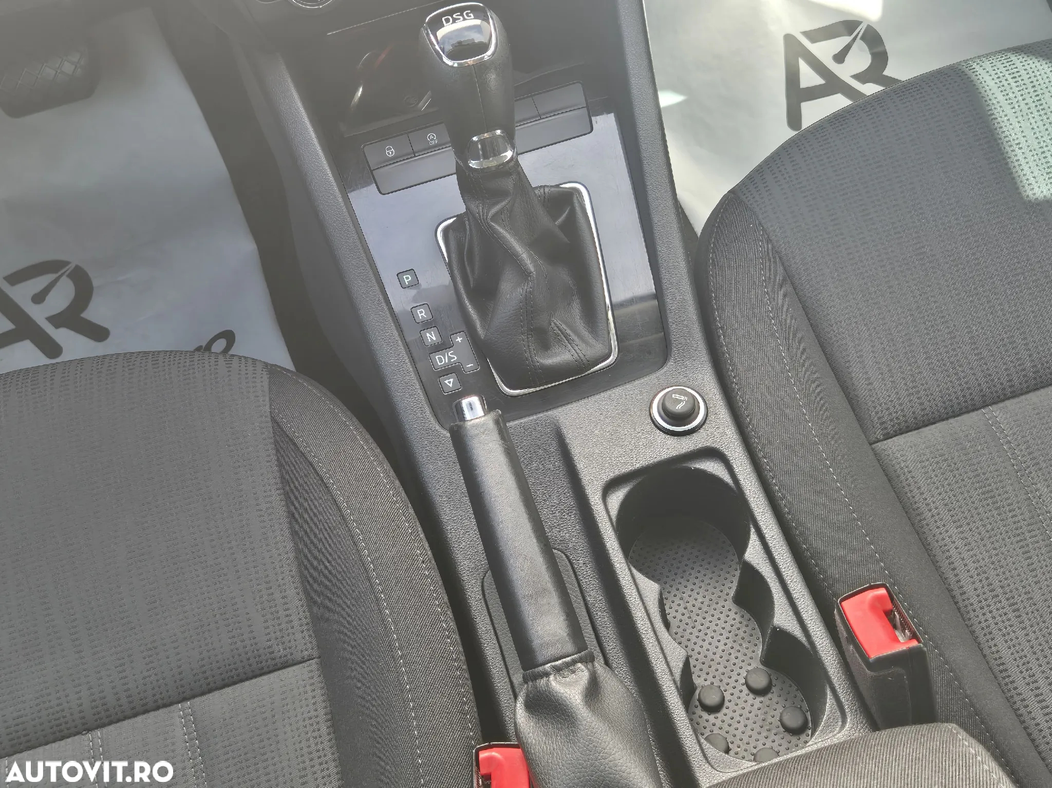 Skoda Octavia 2.0 TDI DSG Style - 19