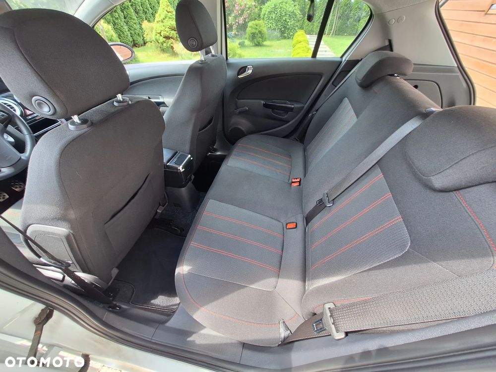 Opel Corsa 1.2 16V Sport - 15