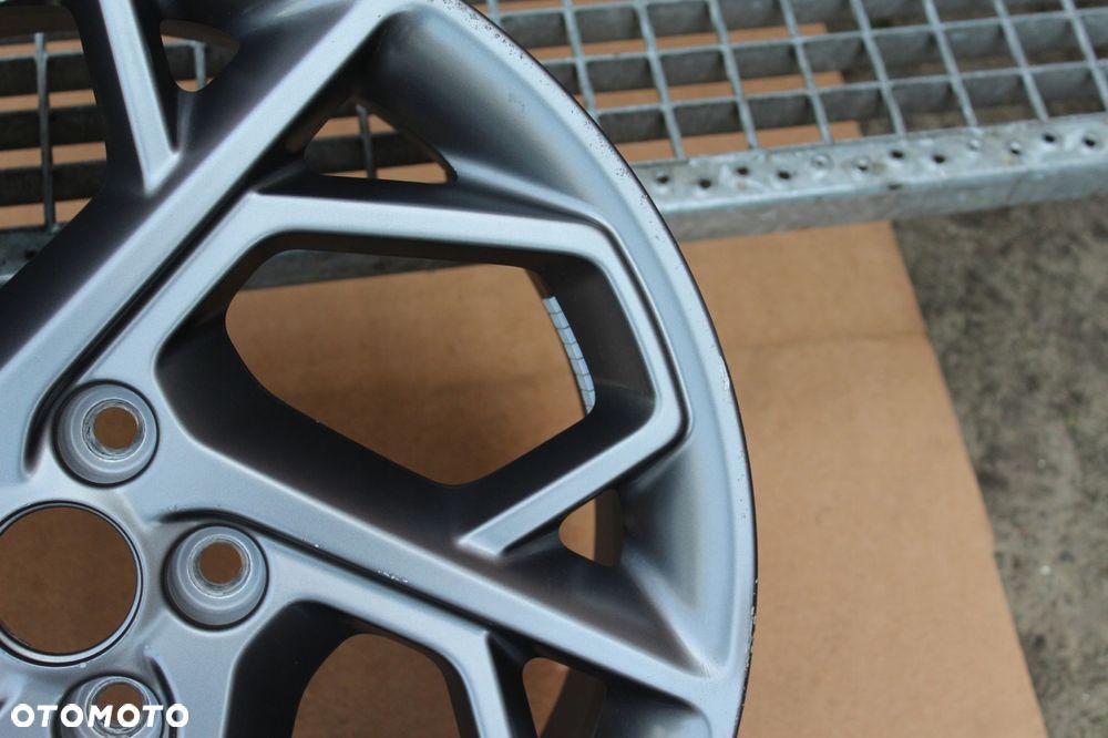 1x oryg ford focus st kuga mondeo mk5 18cali 5x108 8j et55 nx7j-1007-a1a - 3