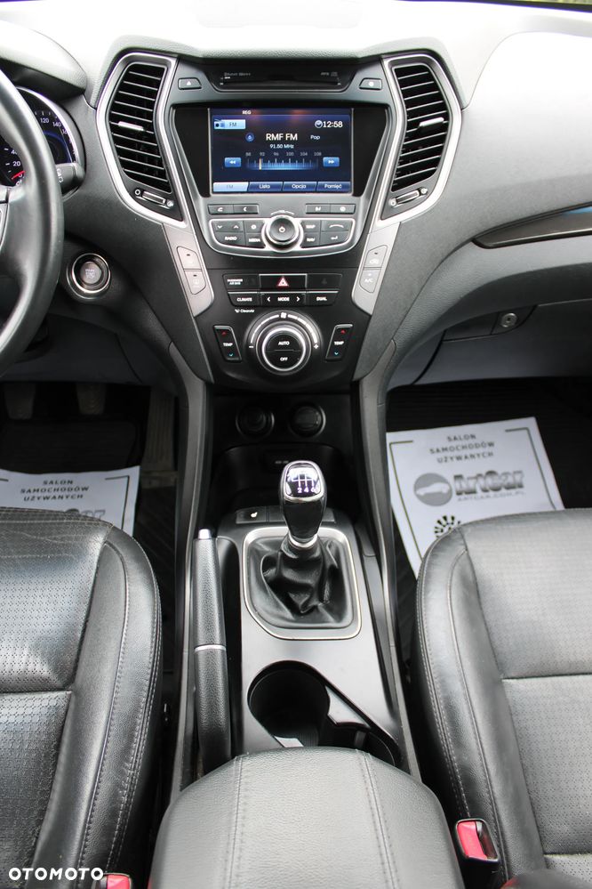 Hyundai Santa Fe 2.2 CRDI Premium - 24