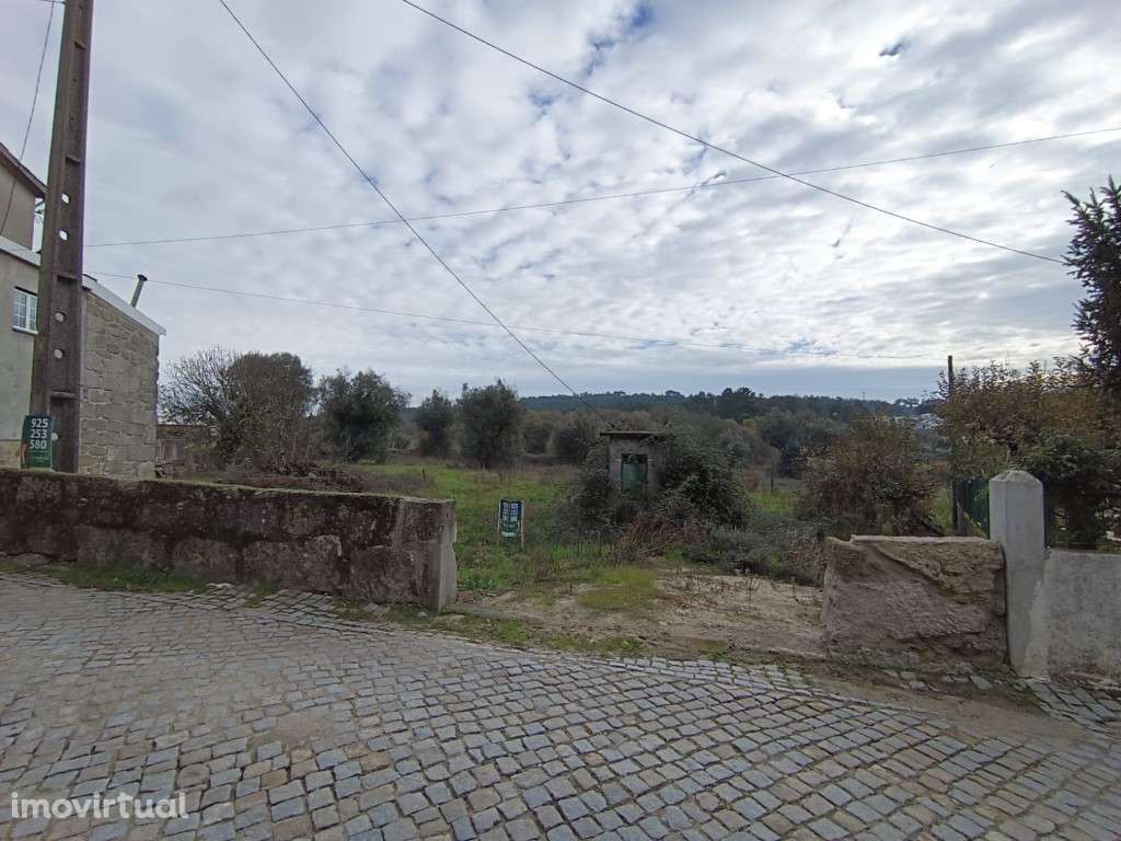Terreno urbano em Moreira - Nelas - Grande imagem: 3/11