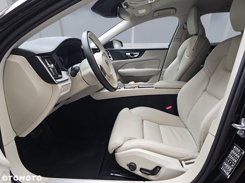 Volvo V60 - 14