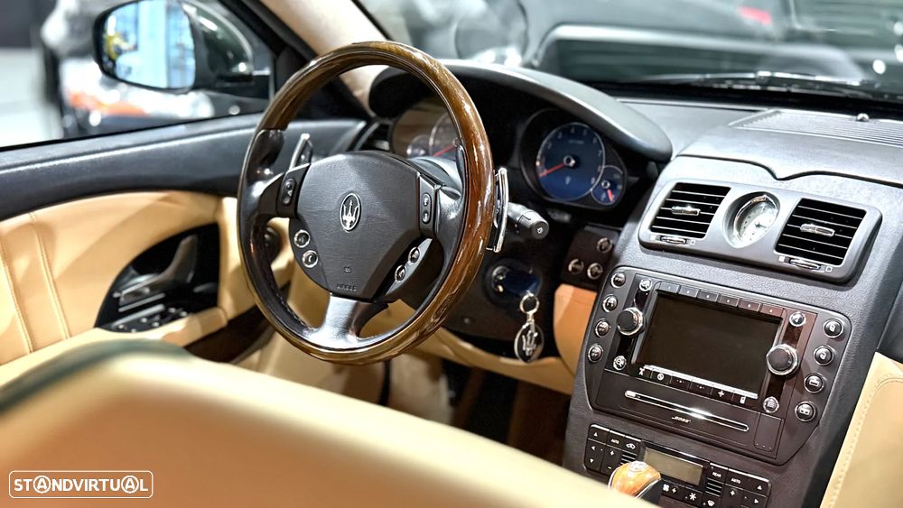 Maserati Quattroporte Automatic - 19