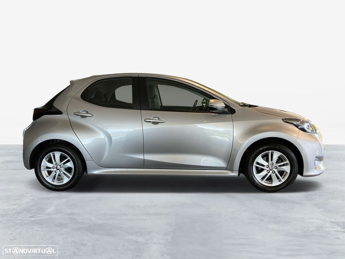 Toyota Yaris - 16