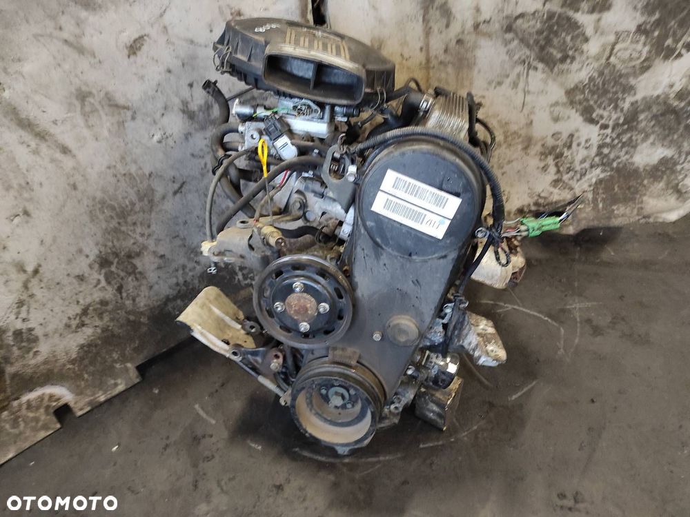 SILNIK BENZYNOWY MONOWTRYSK SWIFT III 1.0 6V G10A - 1