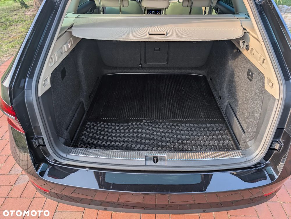 Skoda Superb 2.0 TSI 4x4 L&K DSG - 33