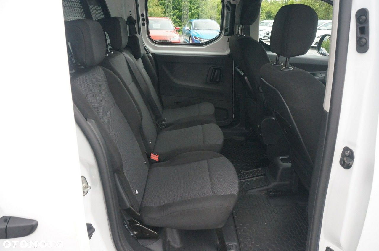 Opel Combo Cargo XL 1.5 CDTI 2,4t (bryg.) - 31