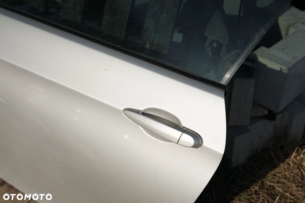 Drzwi przód przednie lewe BMW seria 3 E92 Titansilber - 3