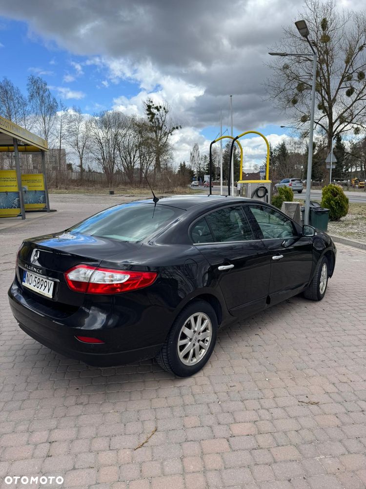Renault Fluence 1.6 16V Privilege - 19