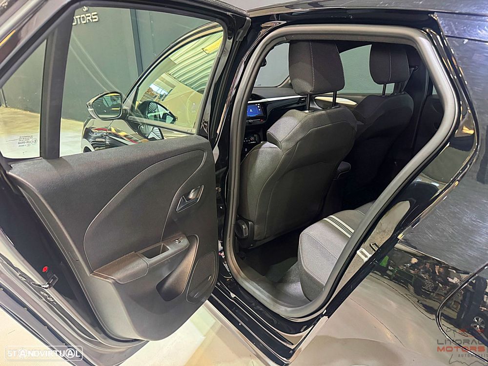 Opel Corsa 1.2 T GS - 16