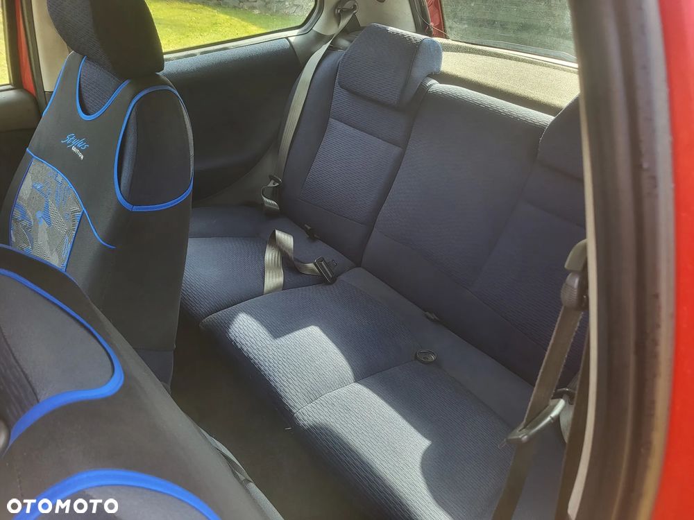 Fiat Punto 1.2 8V Active - 6