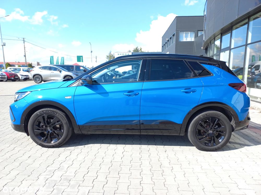 Opel Grandland 1.2 T GS S&S - 8