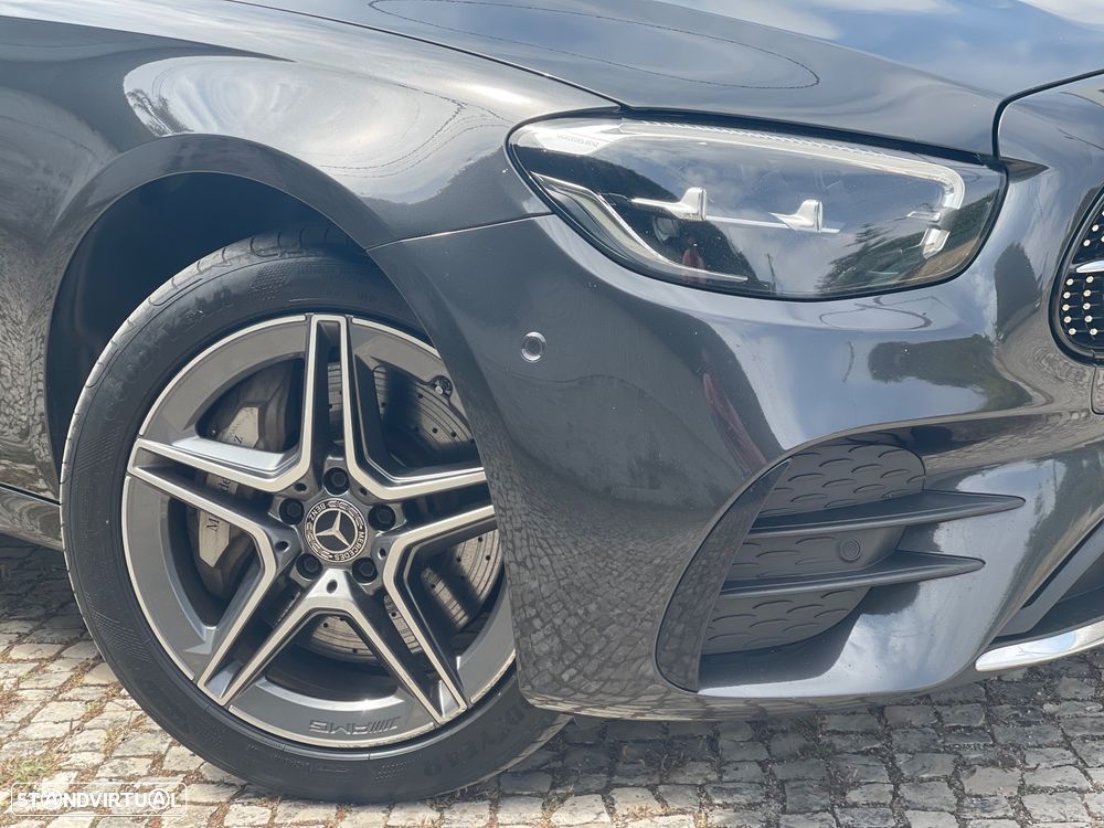 Mercedes-Benz E 300 de 4Matic 9G-TRONIC AMG Line - 5
