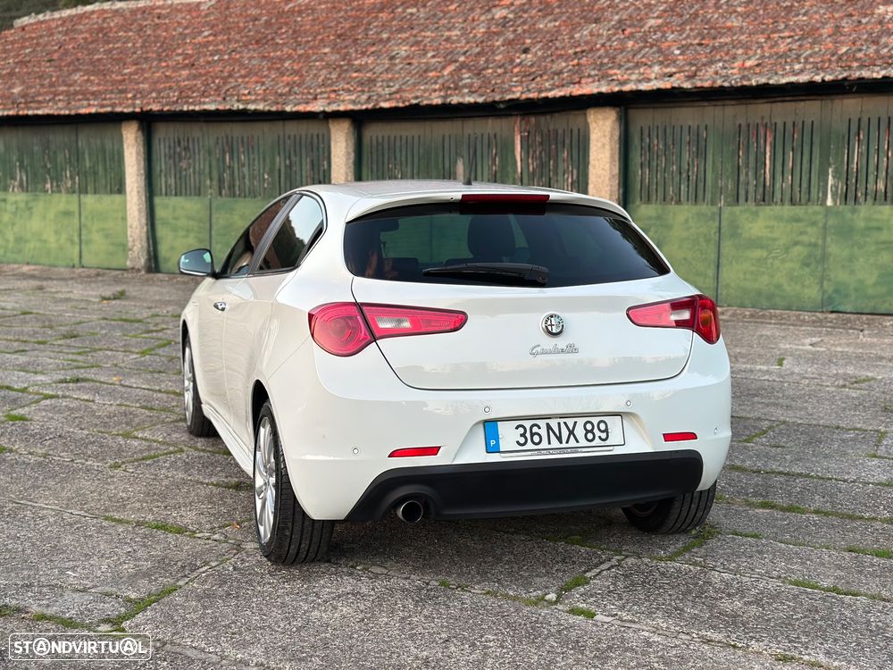 Alfa Romeo Giulietta 1.6 JTDm Progression - 9