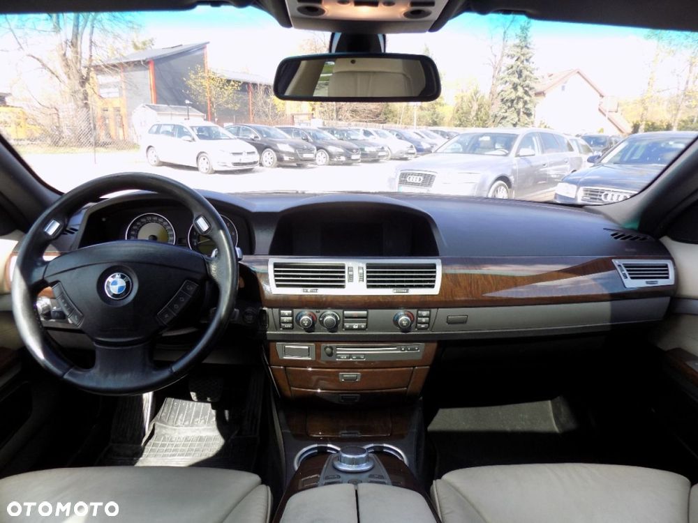 BMW Seria 7 - 5