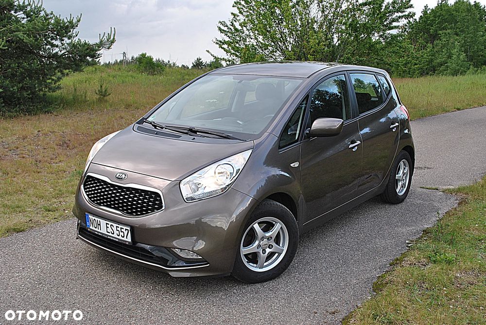 Kia Venga 1.4 CVVT Business Line - 1