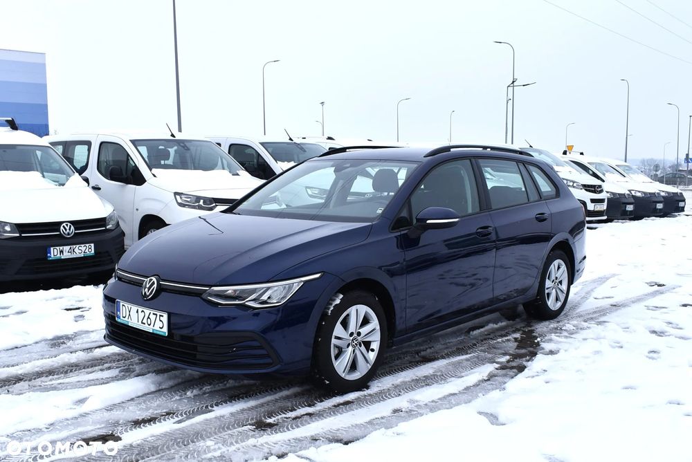 Volkswagen Golf 1.5 eTSI OPF DSG Life - 3