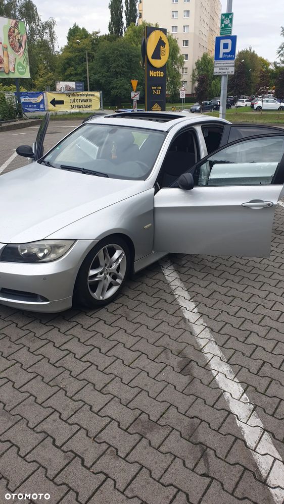 BMW Seria 3 320i - 18
