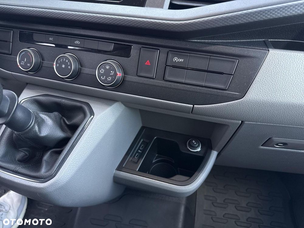 Volkswagen Transporter Trendline - 19