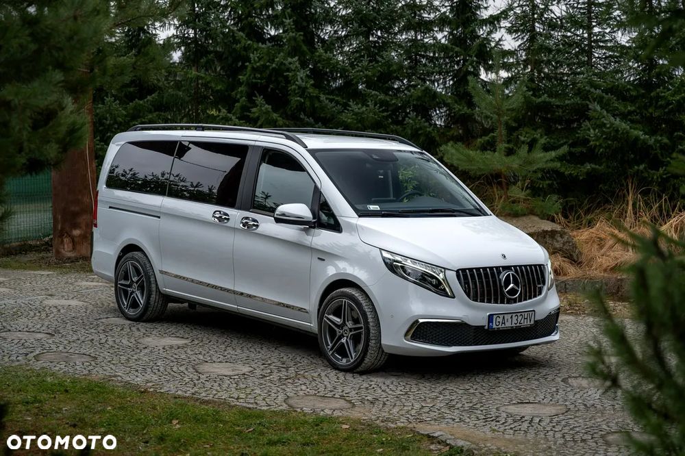 Mercedes-Benz Klasa V 250 d 4-Matic 9G-Tronic - 11