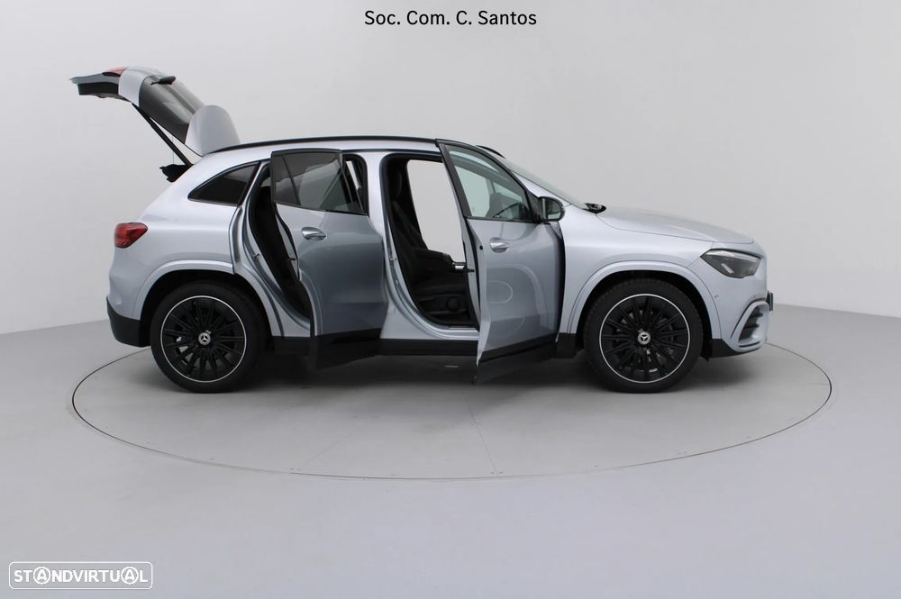 Mercedes-Benz GLA 180 d AMG Line - 12