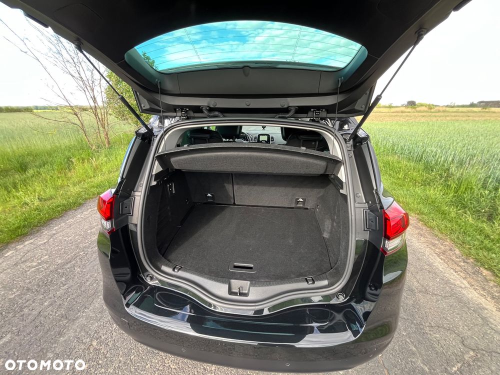 Renault Scenic - 10