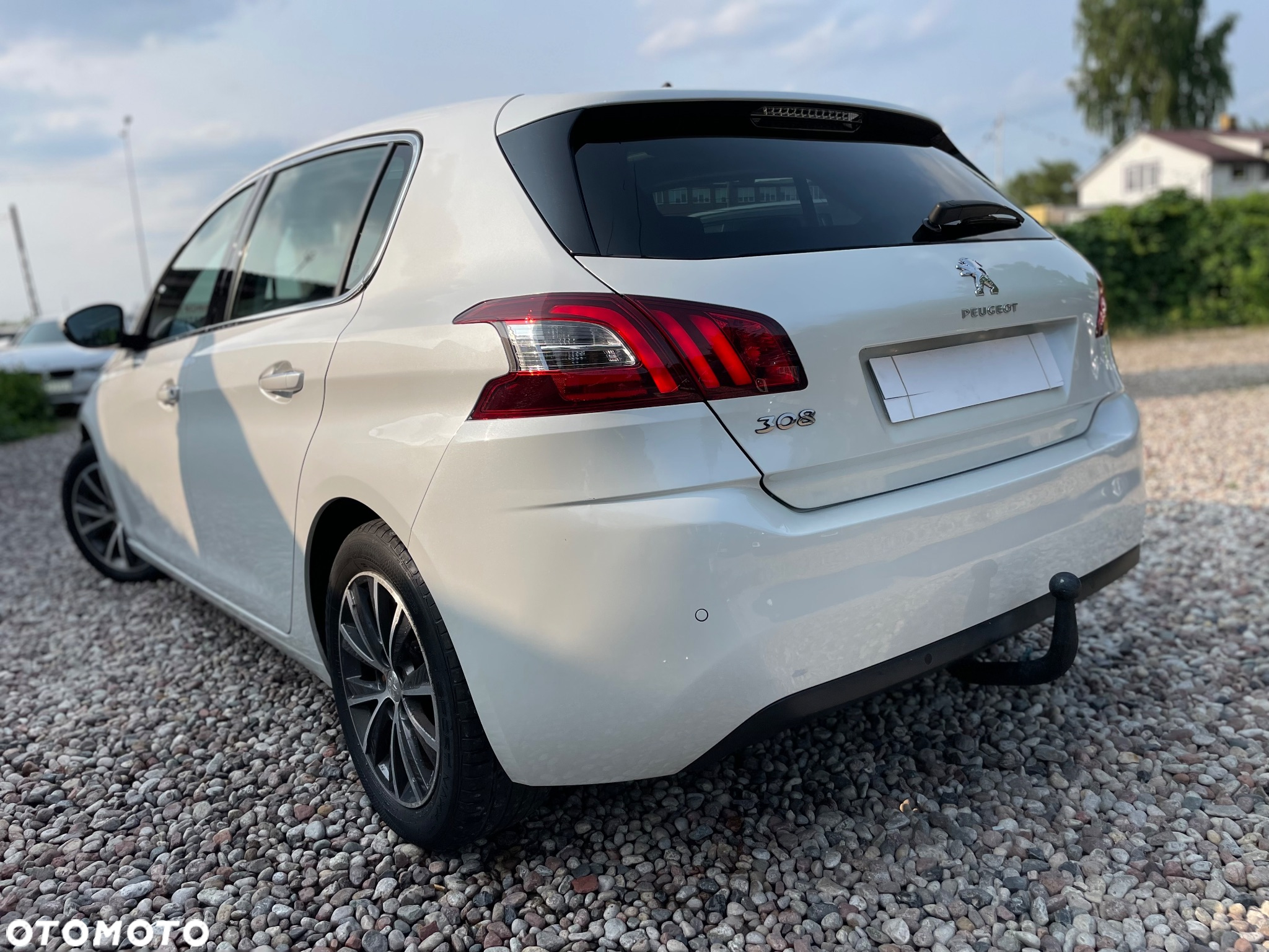 Peugeot 308 125 THP Allure - 4