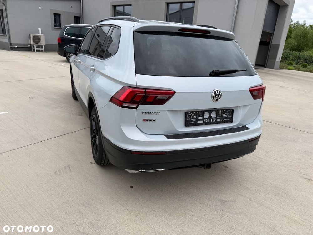 Volkswagen Tiguan 2.0 TSI OPF 4MOTION DSG URBAN SPORT - 9