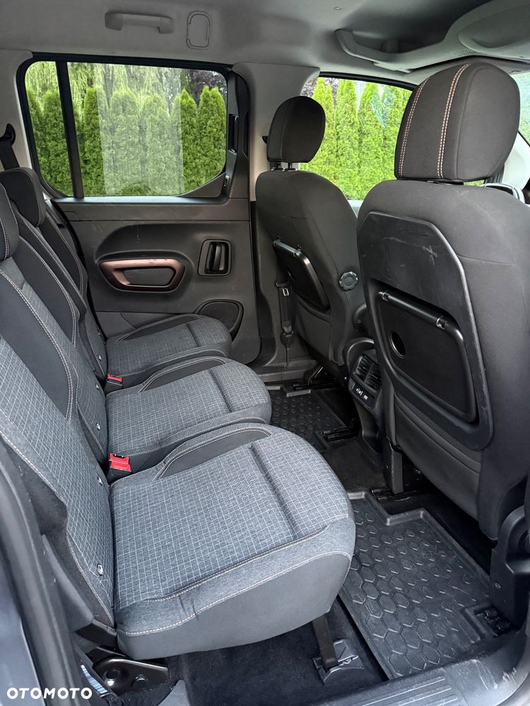 Peugeot Rifter 130 L1 EAT8 GT - 35