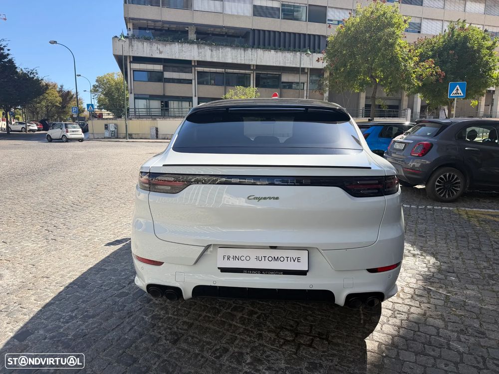 Porsche Cayenne E-Hybrid Tiptronic S Black Edition — fotografia 4