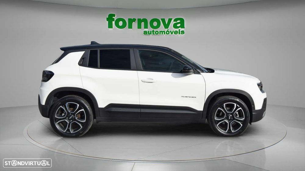 Jeep Avenger 54 kWh Summit - 8