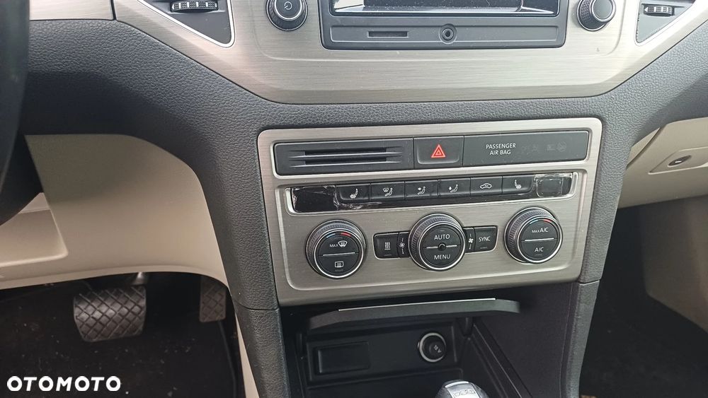 Volkswagen Golf Sportsvan 1.6 TDI BlueMotion Technology DSG Comfortline - 21