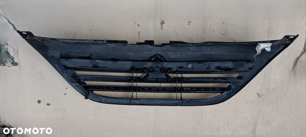 Atrapa chłodnicy CITROEN C3  I  9647156780  OE - 2