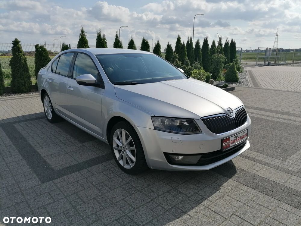Skoda Octavia 1.8 TSI Style DSG - 4
