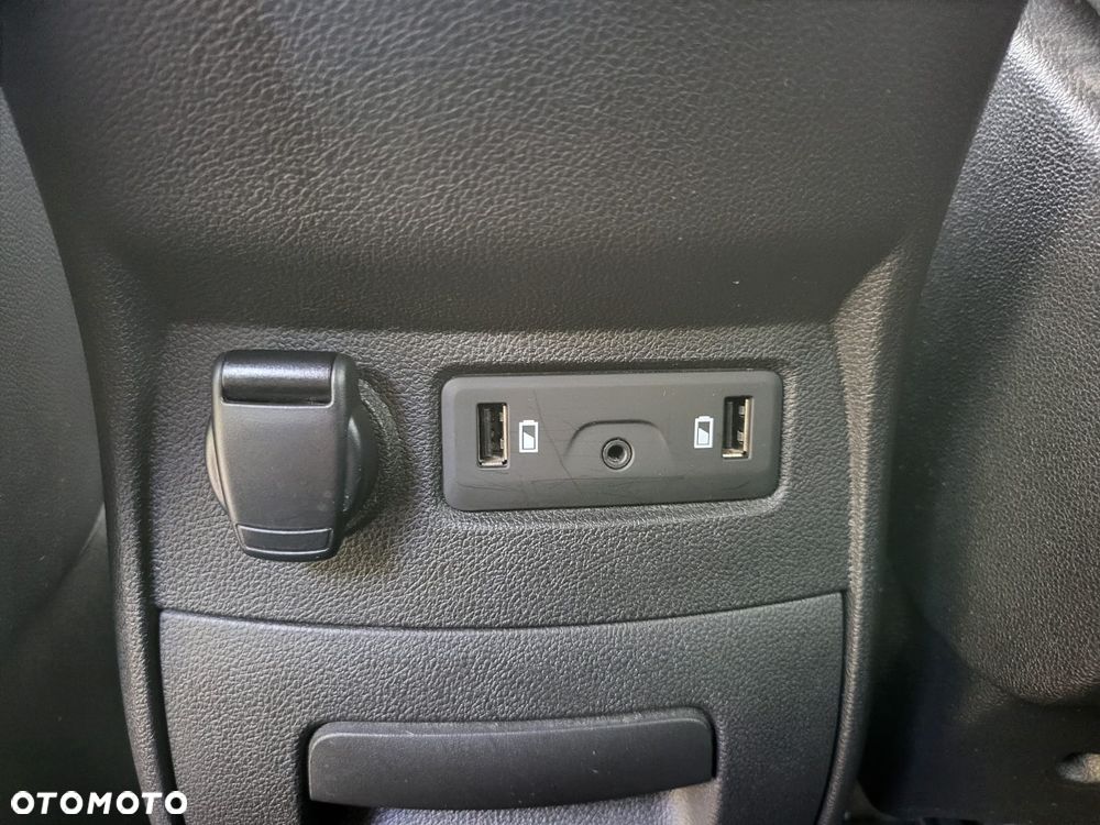 Renault Scenic TCe 140 GPF LIMITED - 28