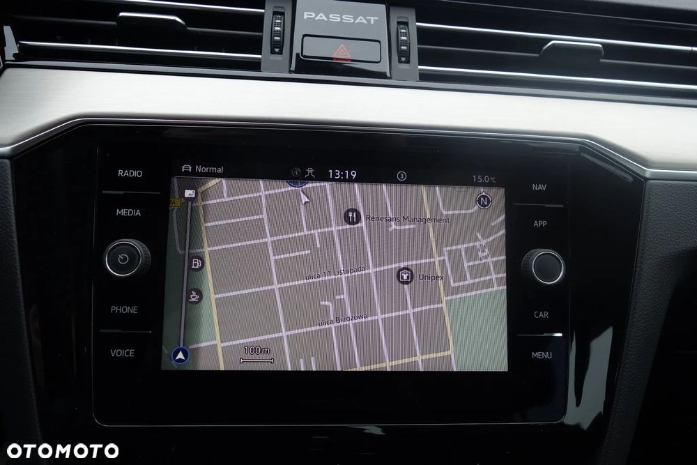 Volkswagen Passat 1.5 TSI EVO Elegance DSG - 20