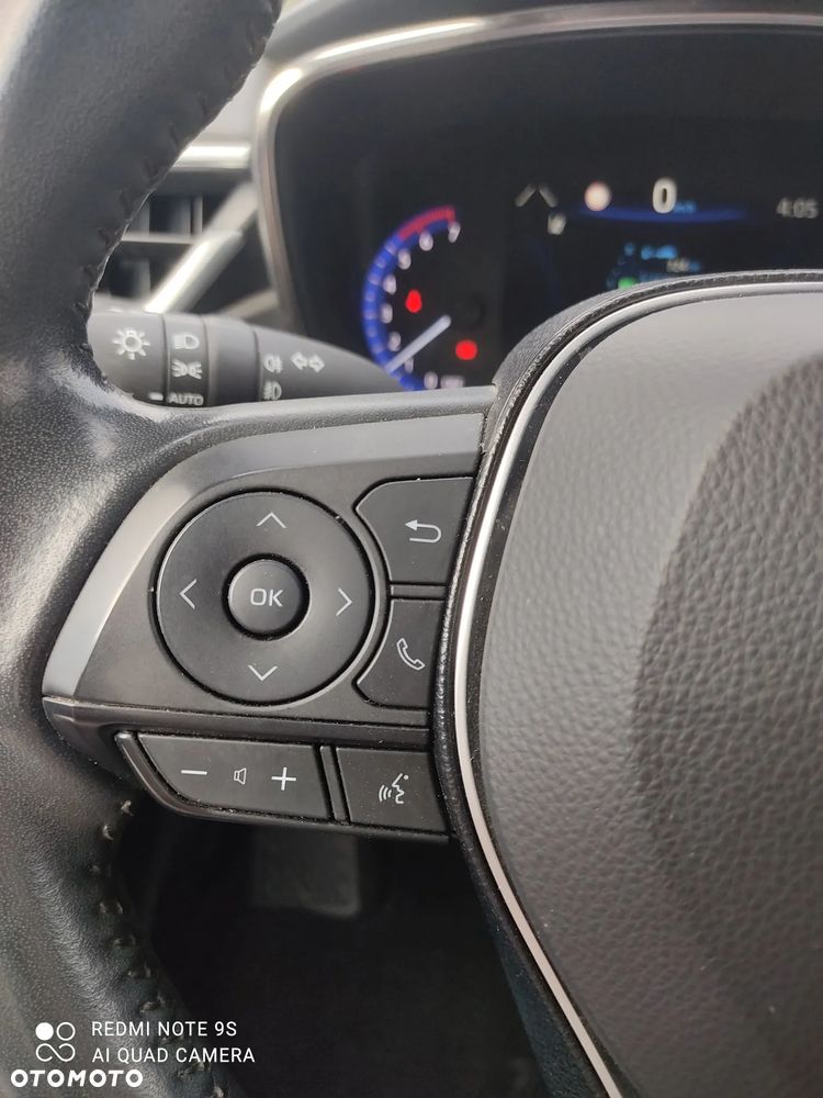 Toyota Corolla 1.8 Hybrid Active - 13