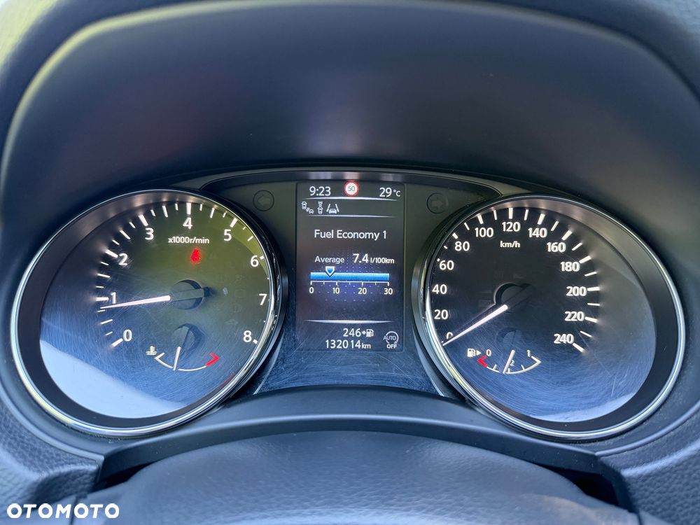 Nissan Qashqai 1.2 DIG-T Tekna - 17