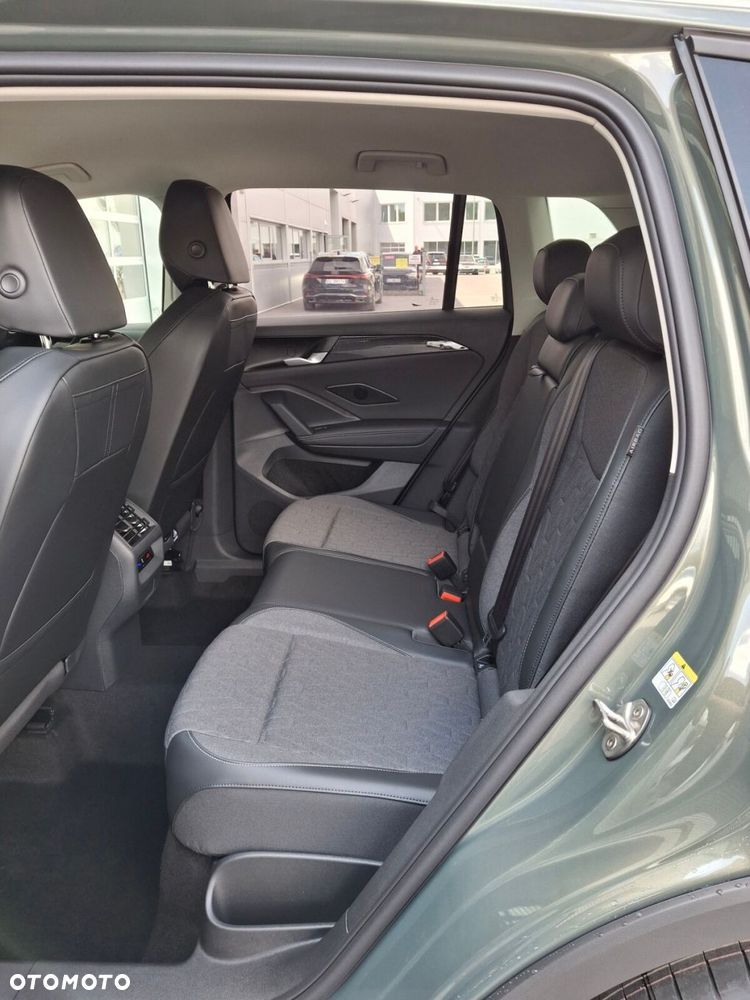 Volkswagen Tiguan - 17