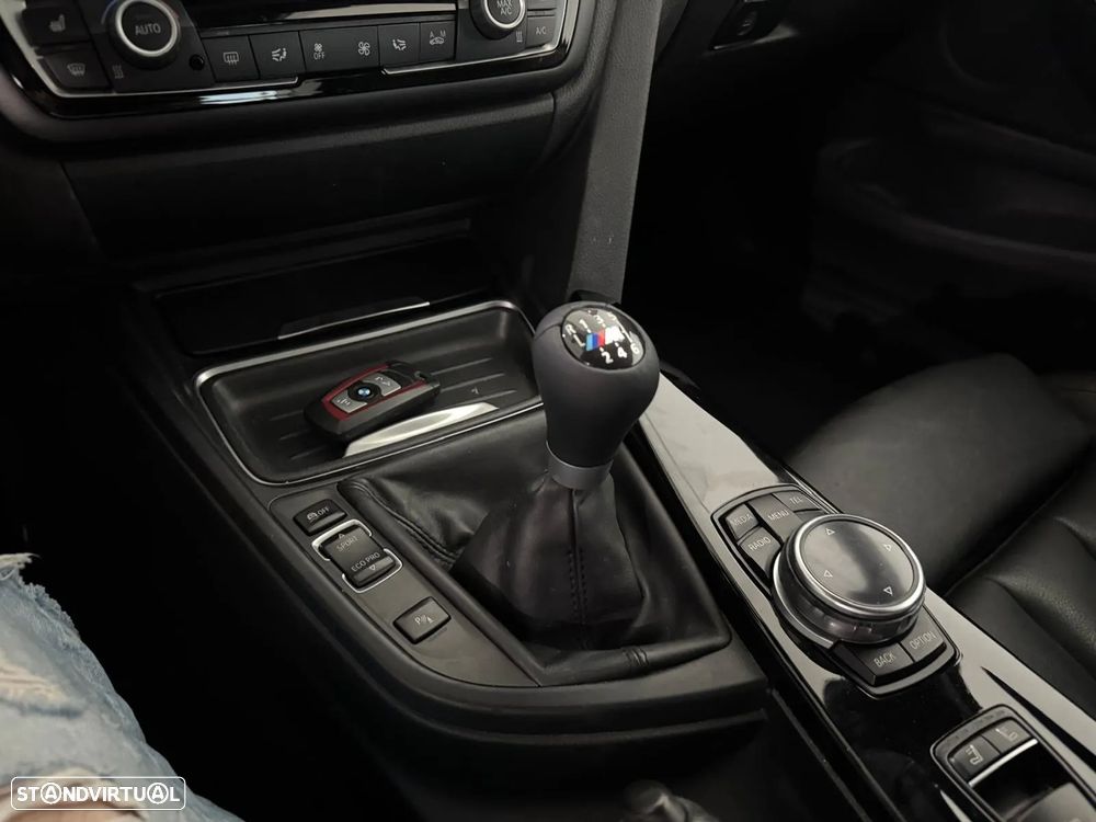 BMW 420 d Pack M - 16