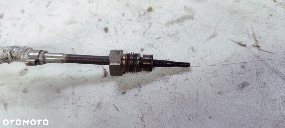 CZUJNIK TEMPERATURY SPALIN AUDI A6 C8 05L919529D - 2
