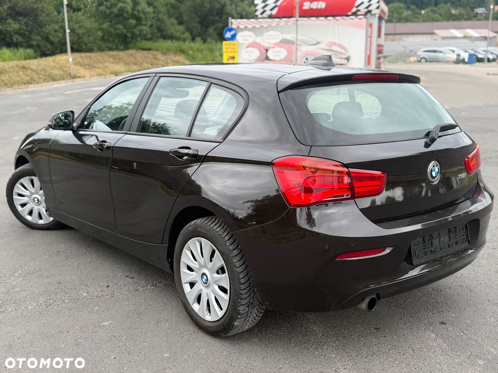 BMW Seria 1 116i Edition Metropolitan - 4