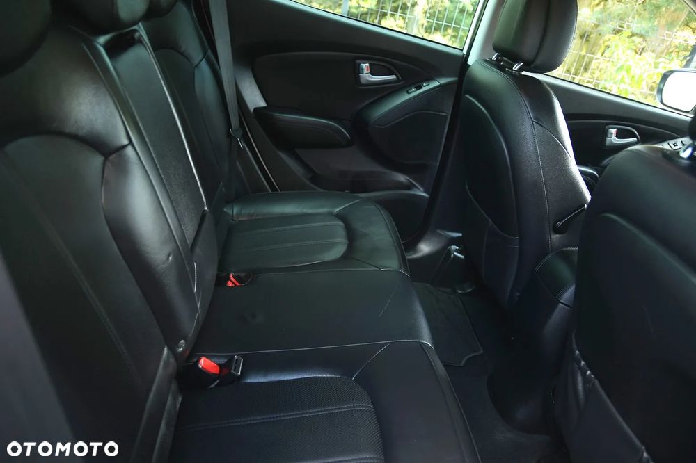 Hyundai ix35 2.0 GDI Premium 2WD - 21