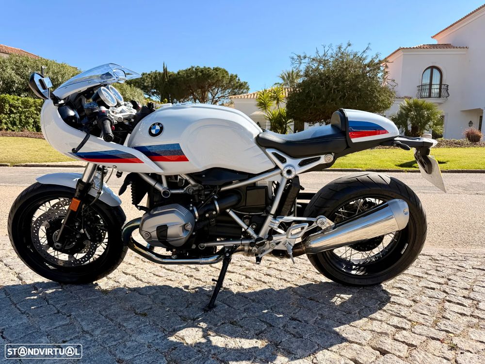BMW R nineT Racer - 9