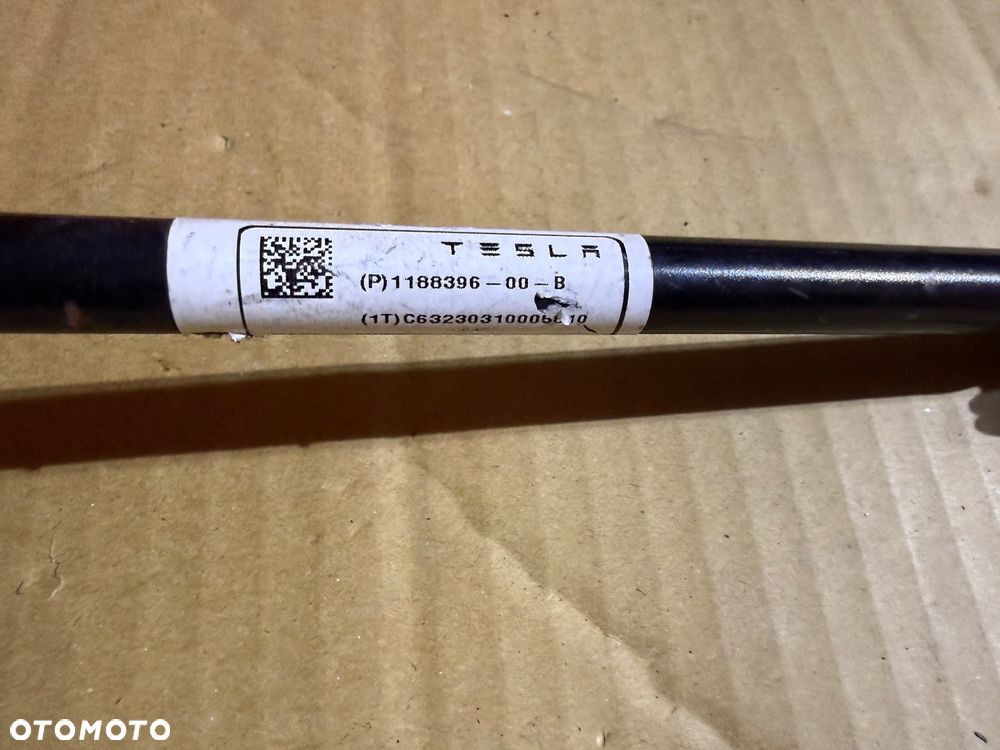 Stabilizator Tesla Model 3 Nr. 1188396-00-B. - 2